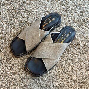 Donald Pliner Bunni Elastic Slides